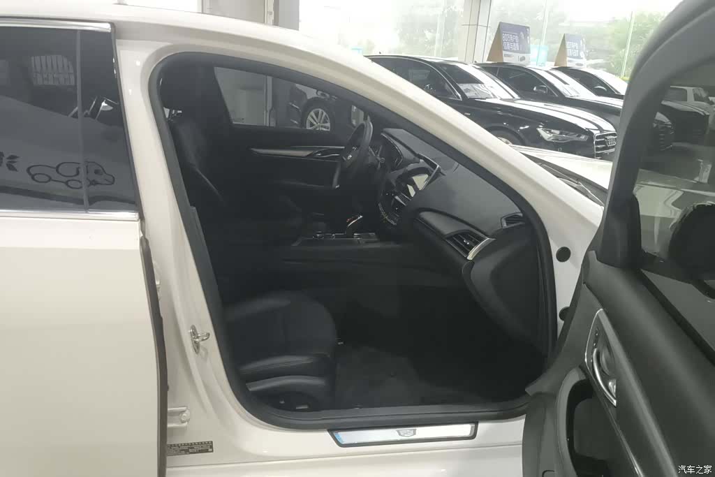 Cadillac CT5, 2022 8