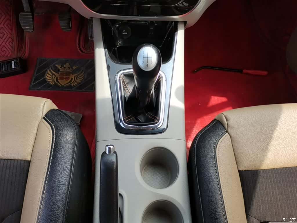 DongFeng X3, 2016 14