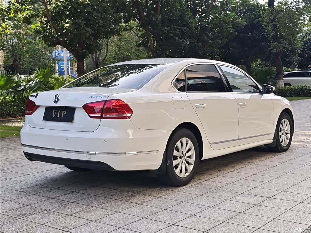 Volkswagen Passat, 2012 14