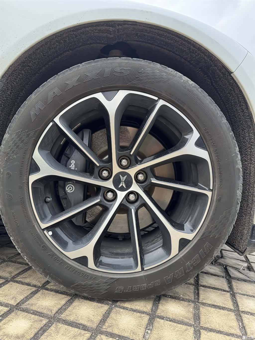 Xpeng P7, 2022 14