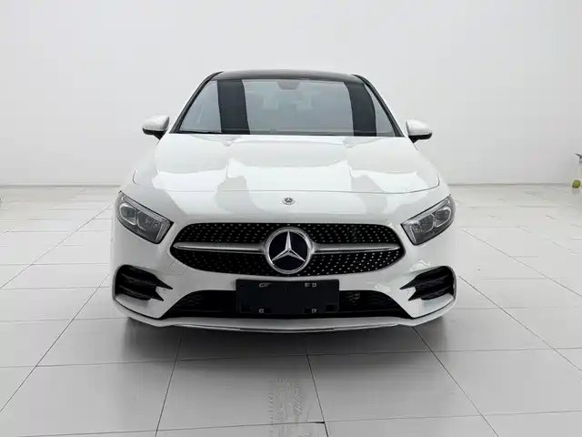 Mercedes-Benz A-Class 2022 — купить из Китая под заказ