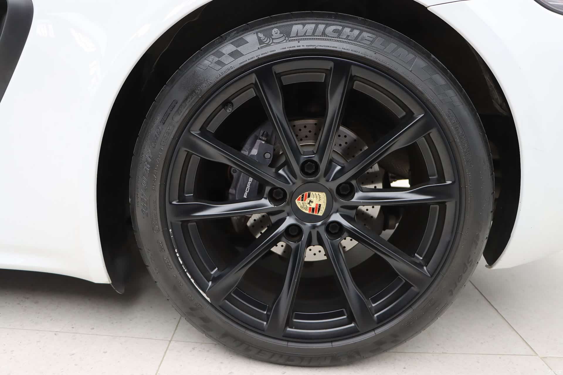 Porsche Cayman, 2017 10