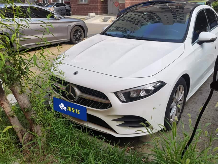 Mercedes-Benz Class A Mercedes-Benz Class A