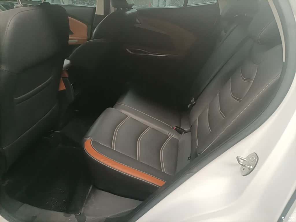 Zotye T300, 2018 17