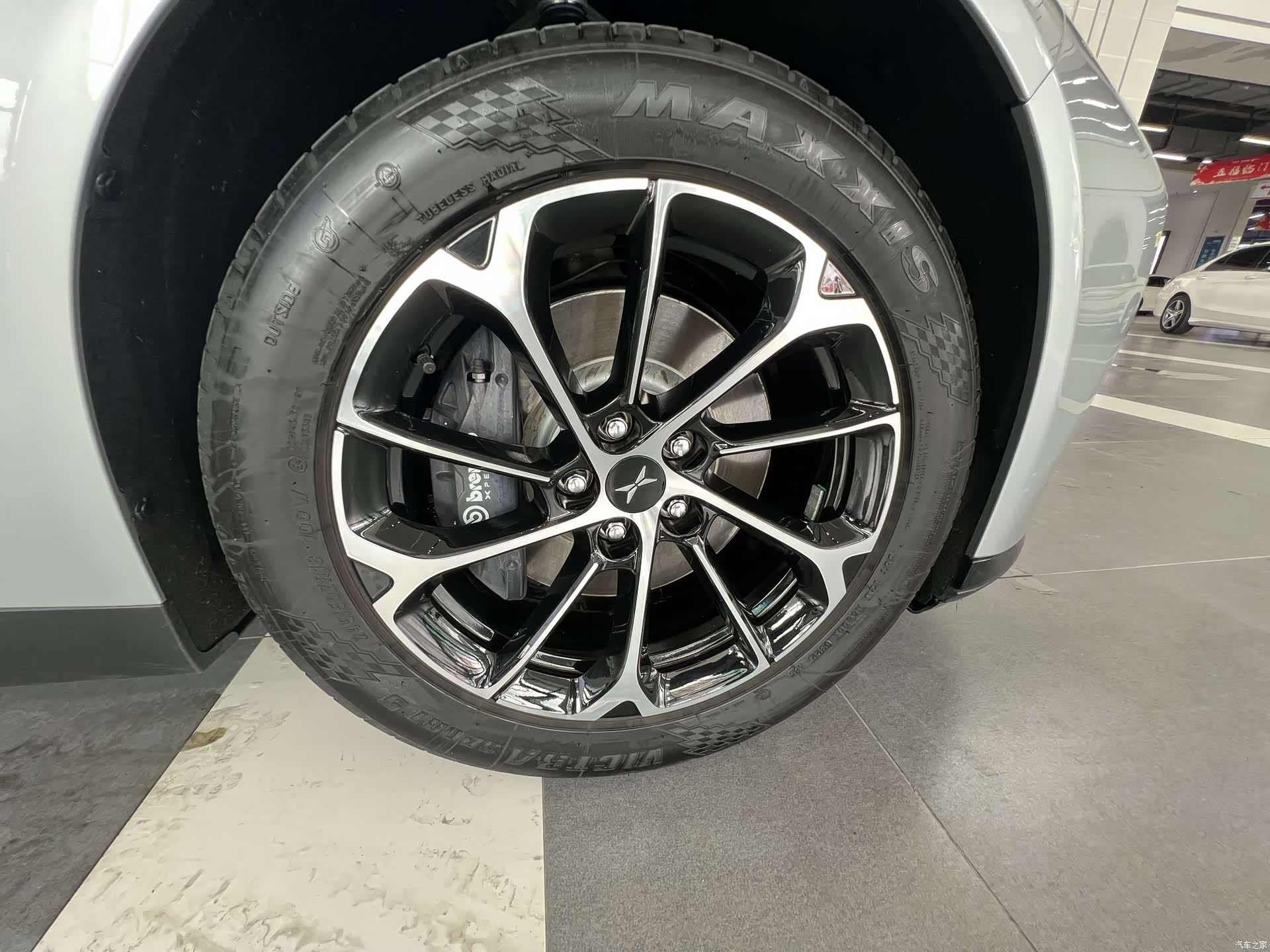 Xpeng P7, 2022 16