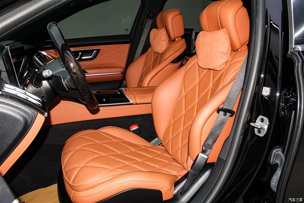 Maybach S-Class, 2024 25