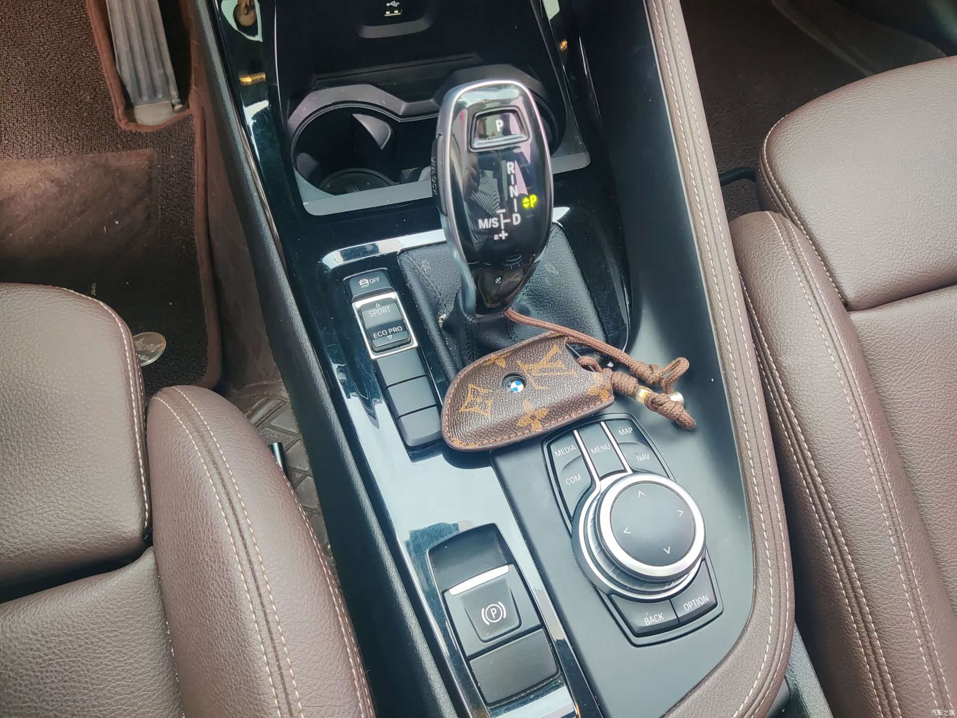 BMW X1, 2020 12