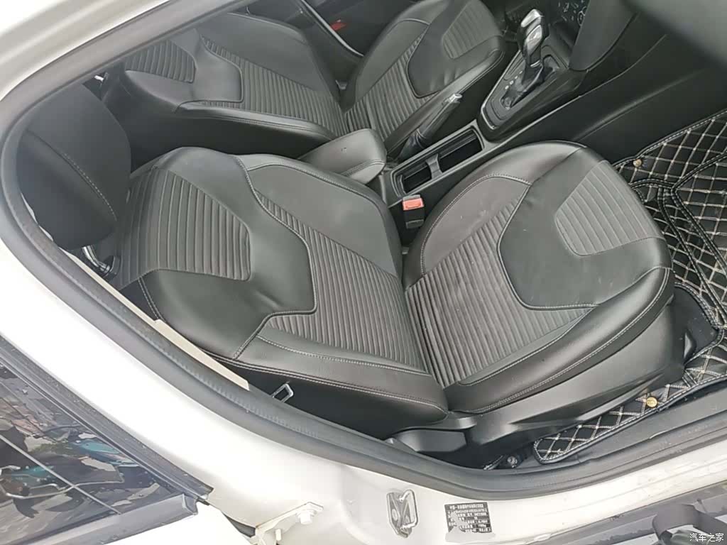 Ford Focus, 2016 25
