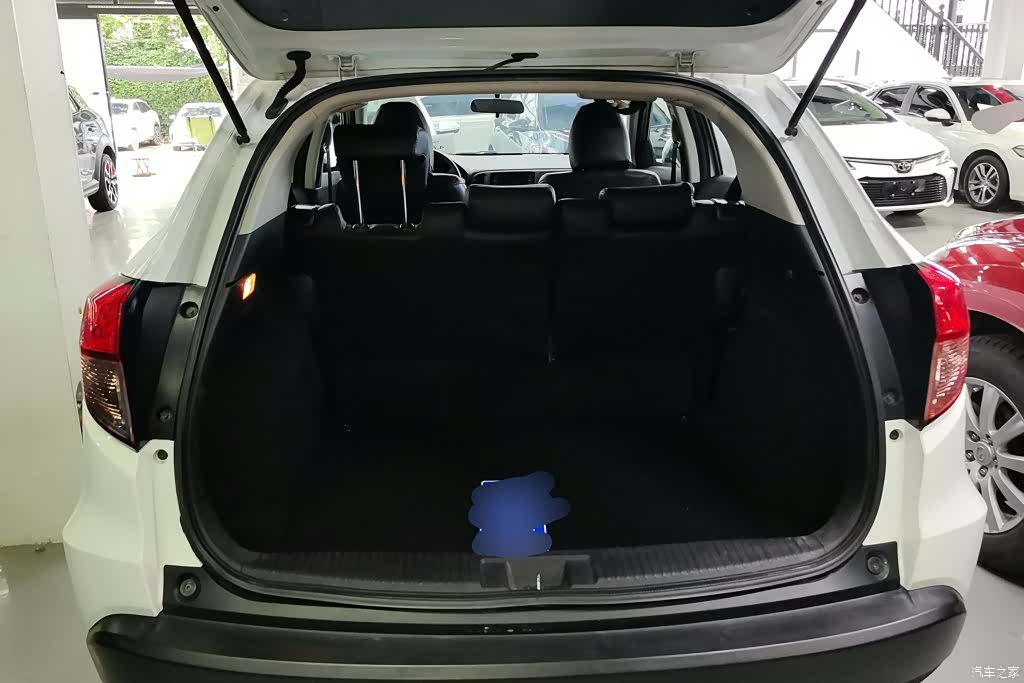 Honda Vezel, 2015 4