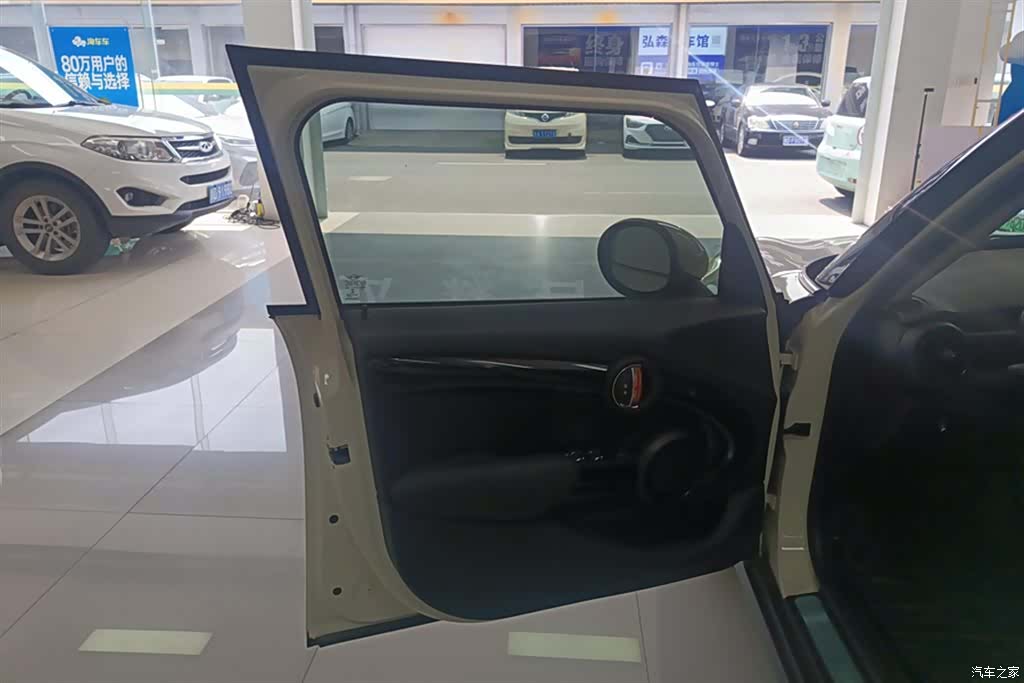 Mini ONE, 2019 7
