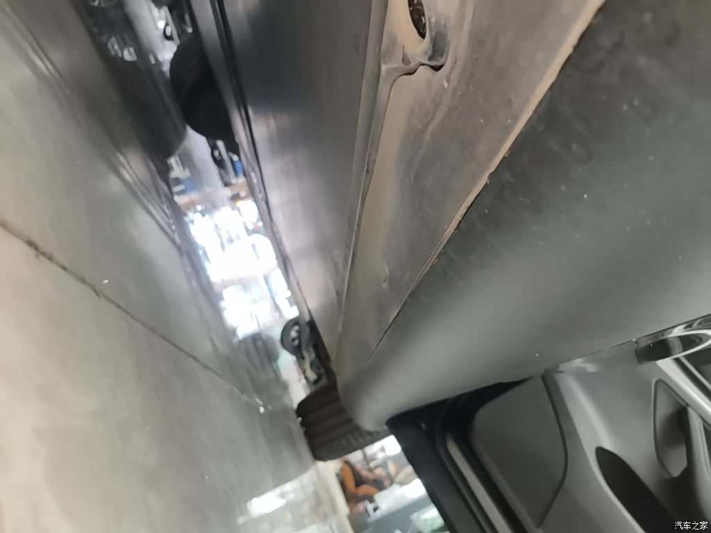 Tesla Model Y, 2024 21