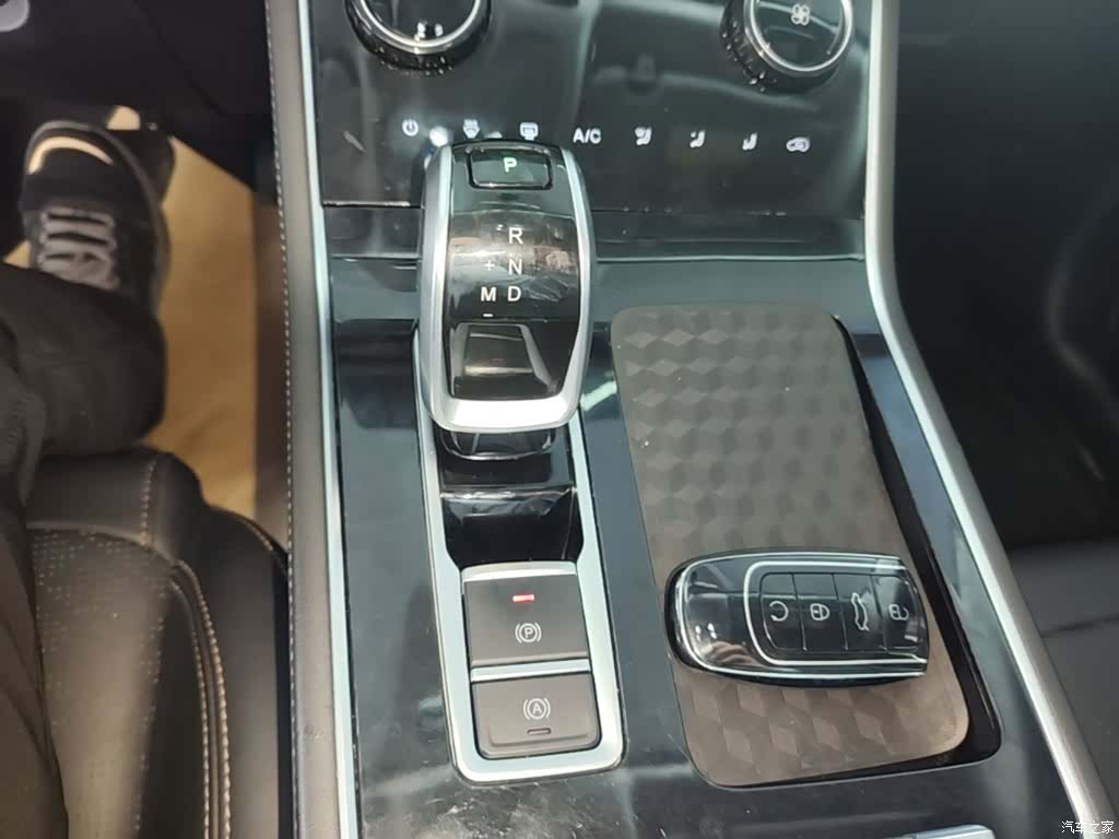 Chery Tiggo 8, 2024 14