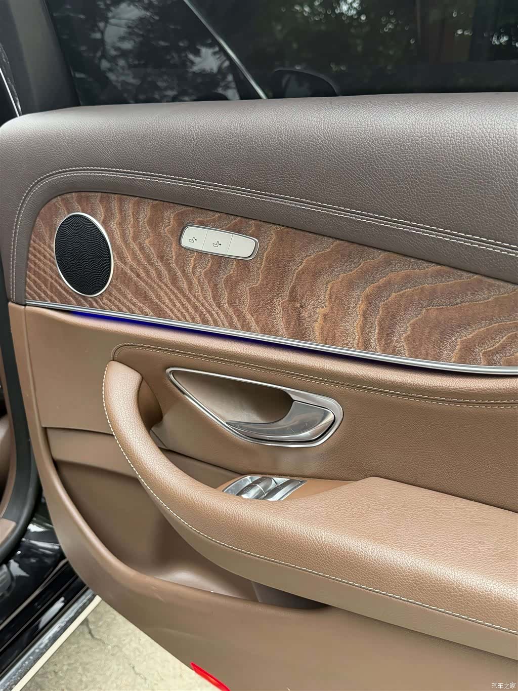 Mercedes-Benz E-Class, 2020 11