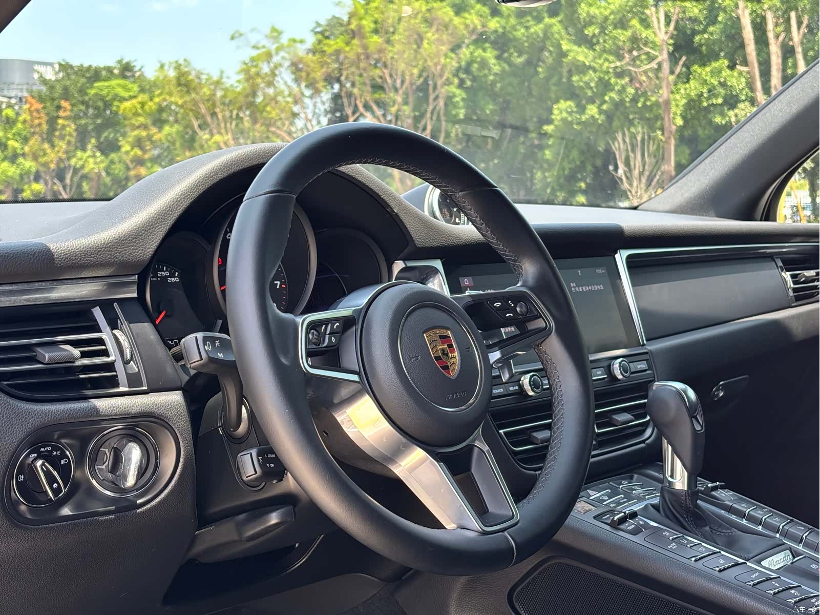 Porsche Macan, 2021 14