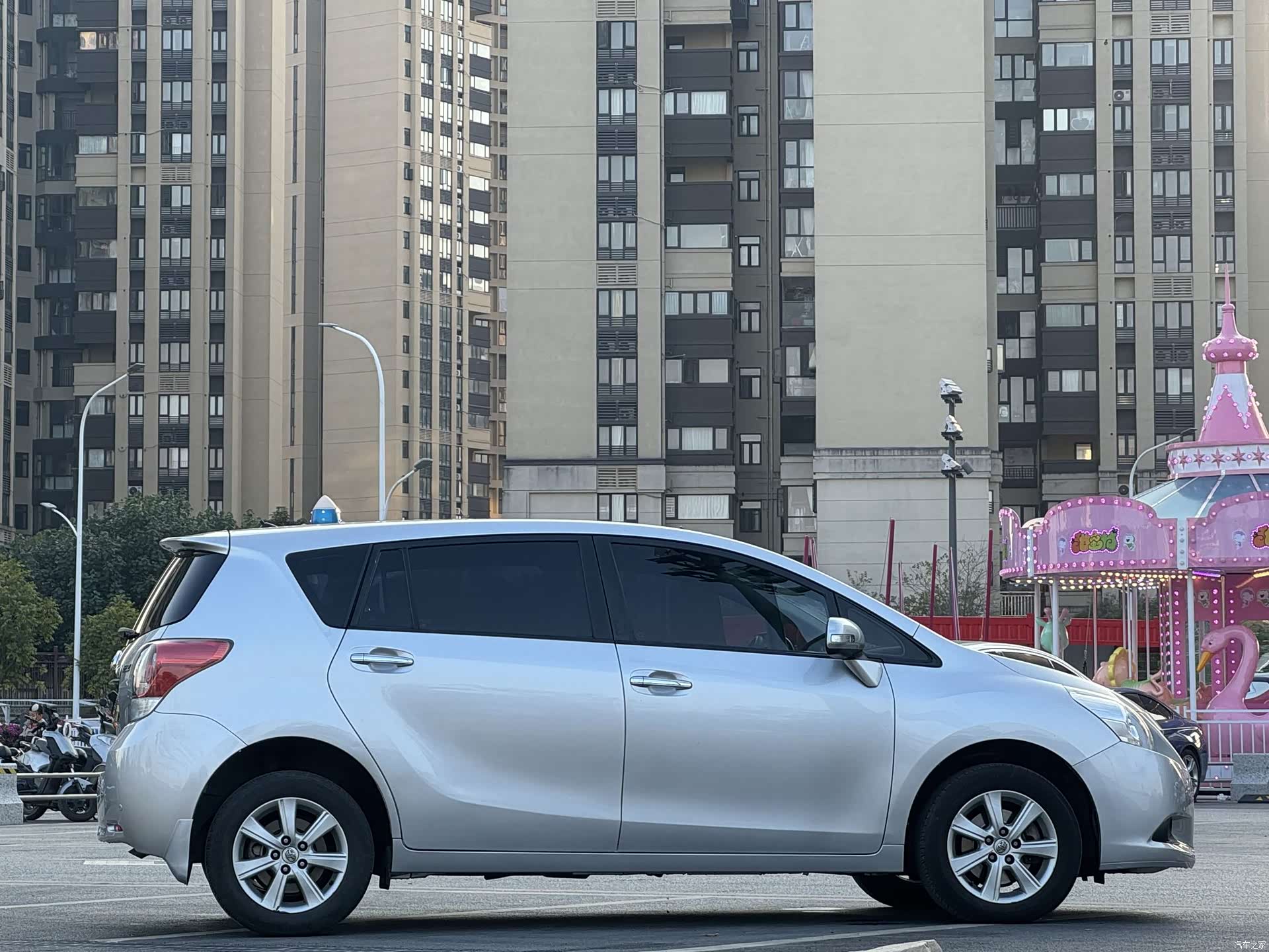 Toyota 180G, 2012 7