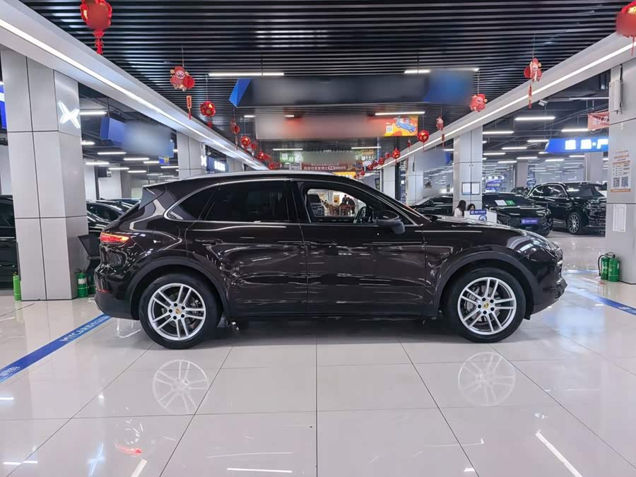 Porsche Cayenne 2019, фото 4