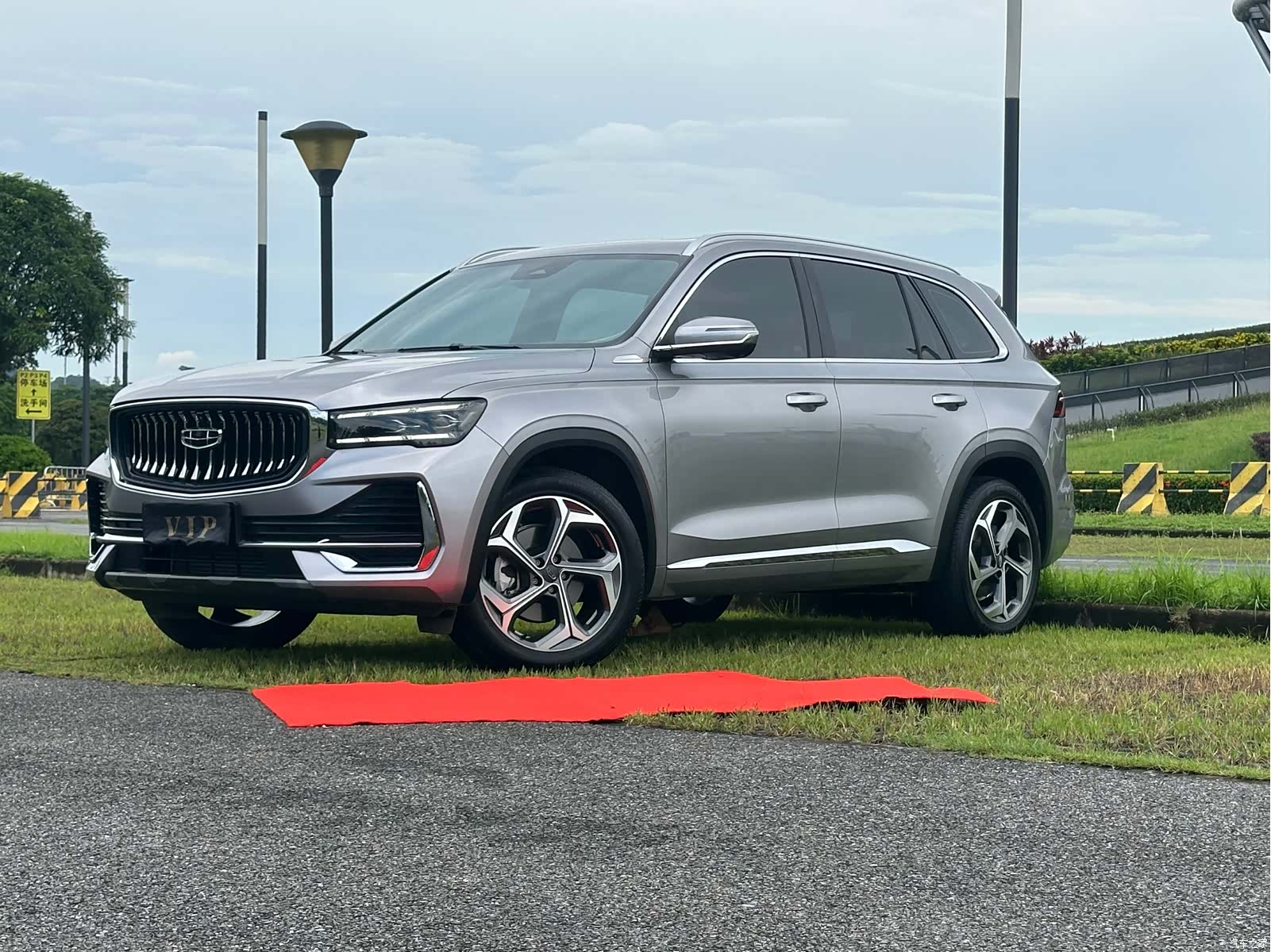Geely Xingyue L