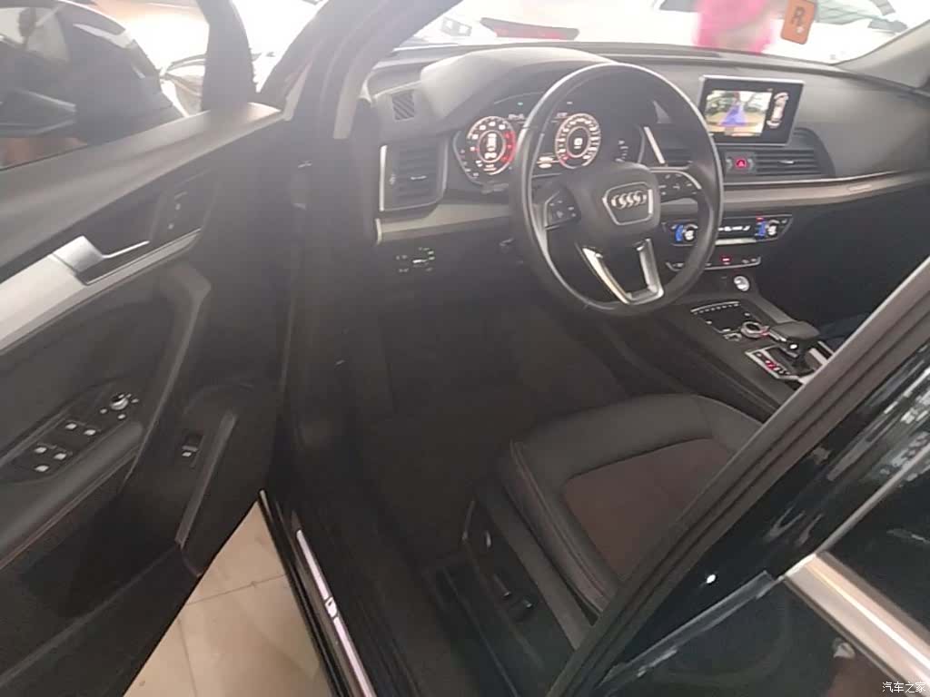 Audi Q5L, 2019 16