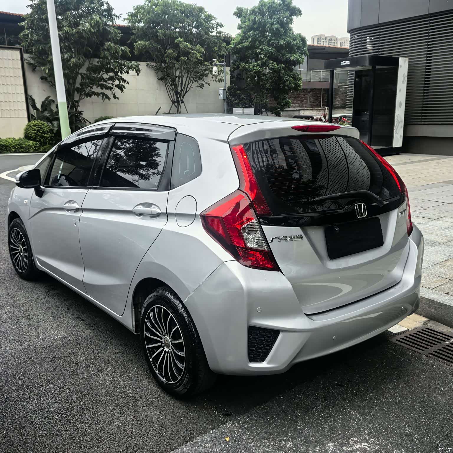 Honda Fit, 2015 7