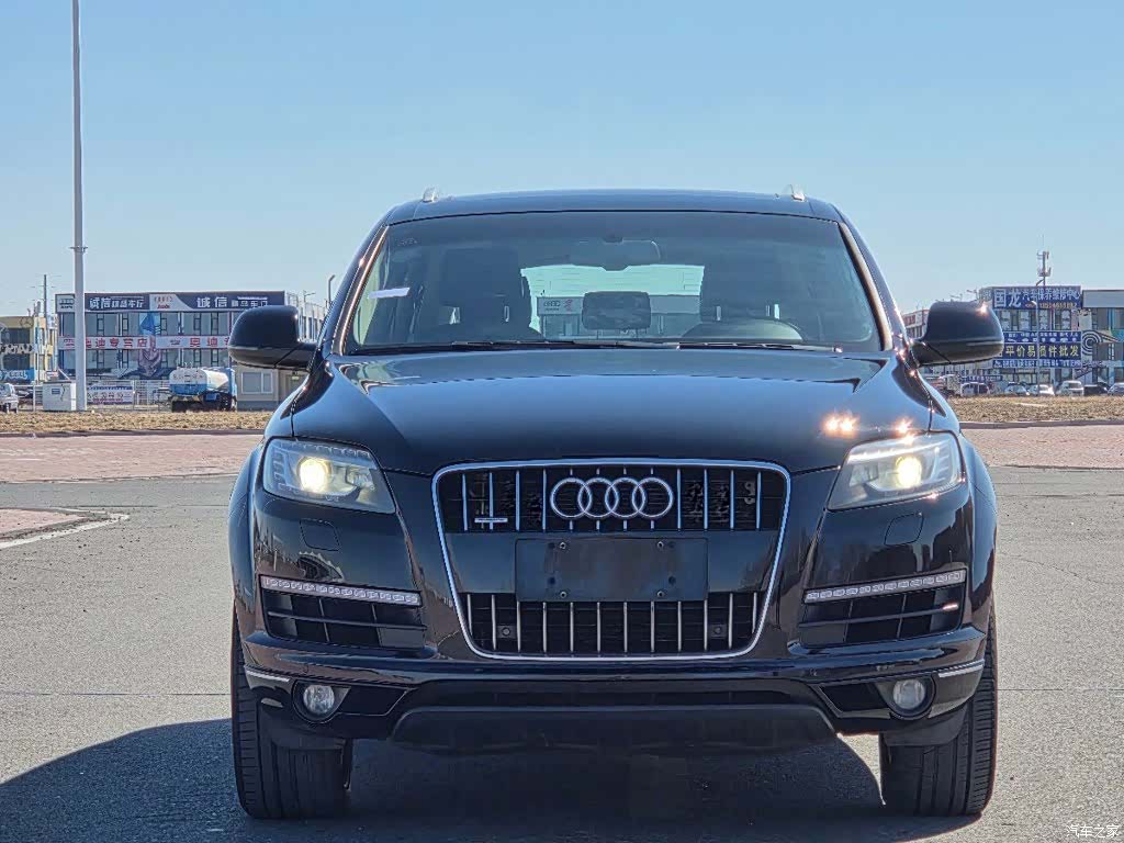 Audi Q7, 2012 2