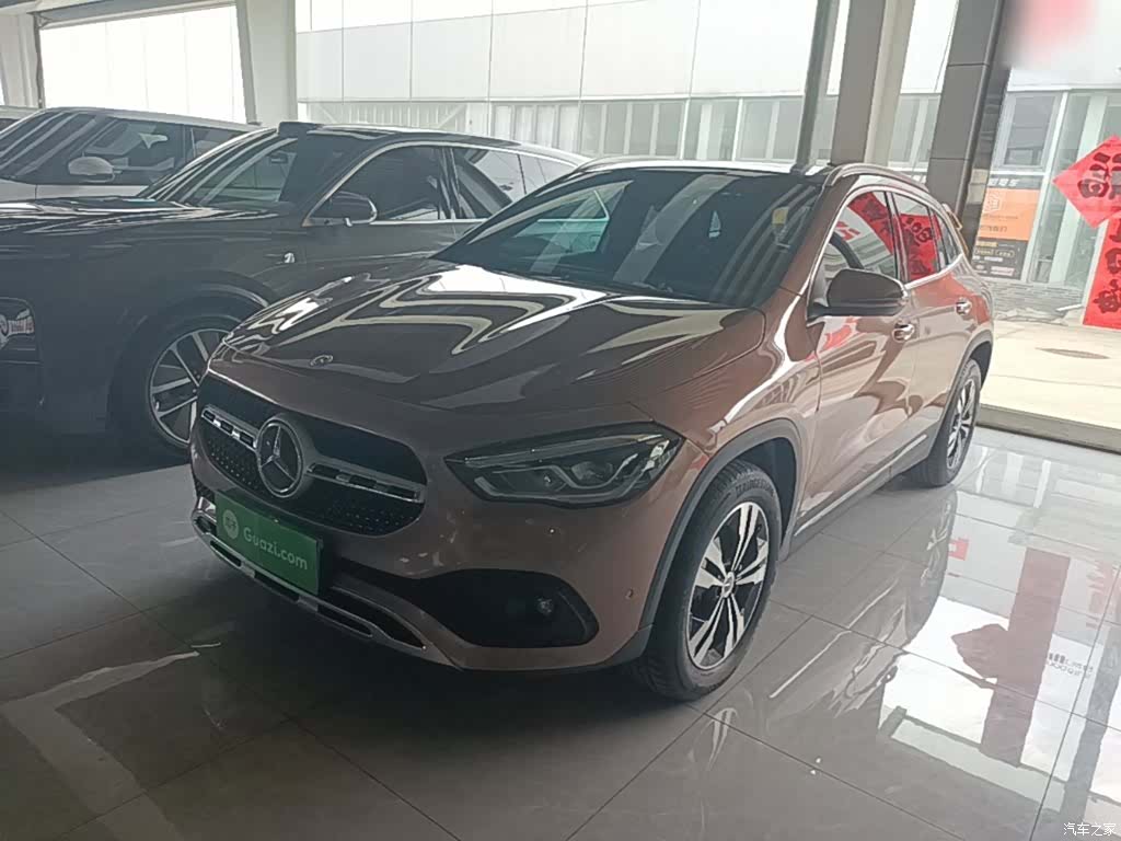 Mercedes-Benz GLA