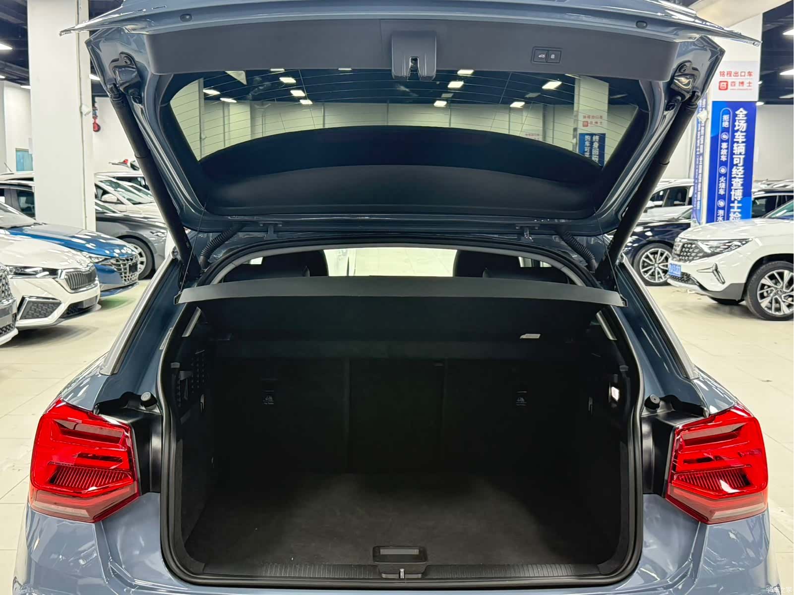 Audi Q2L, 2022 21