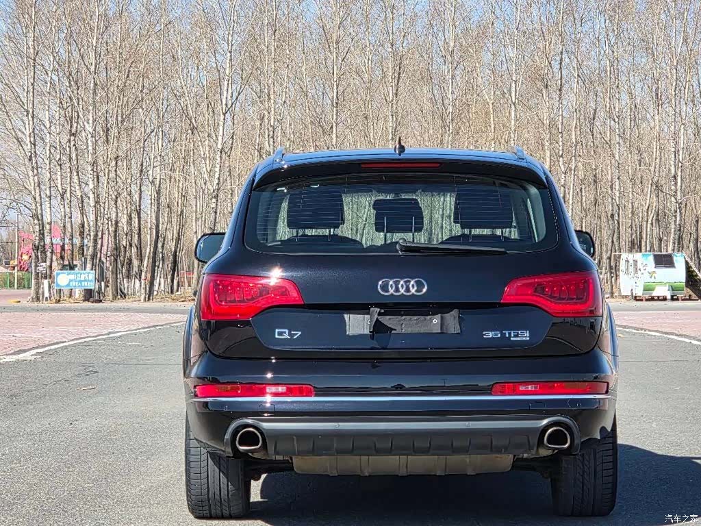 Audi Q7, 2012 11
