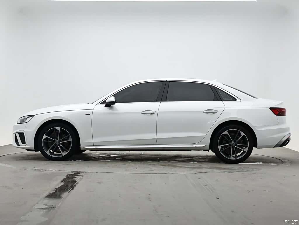 Audi A4L, 2022 6