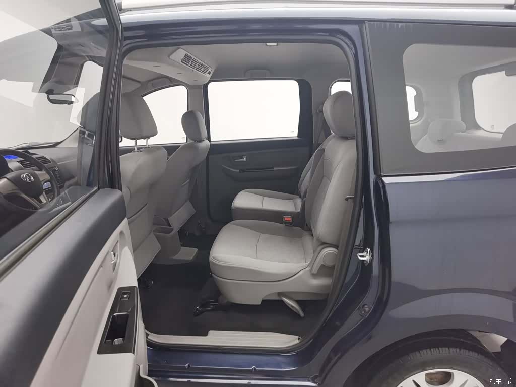 BAIC M20, 2014 15
