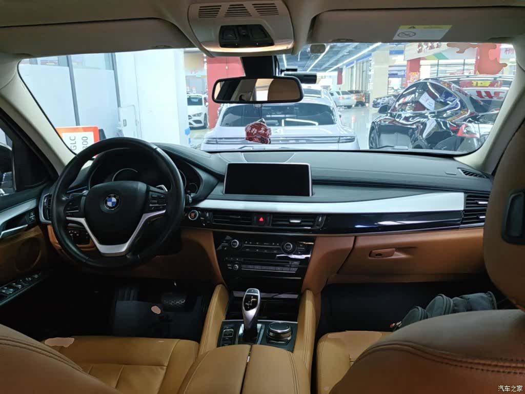 BMW X6, 2018 10