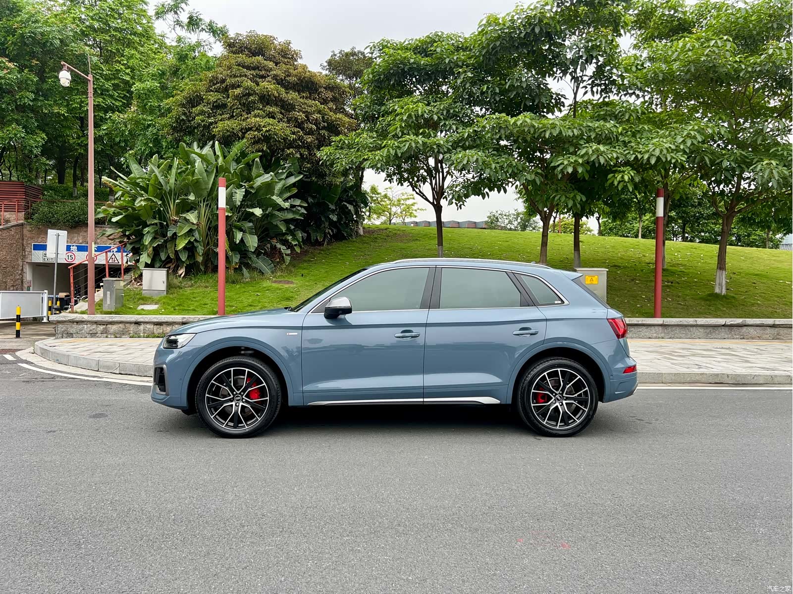 Audi Q5L, 2021 6