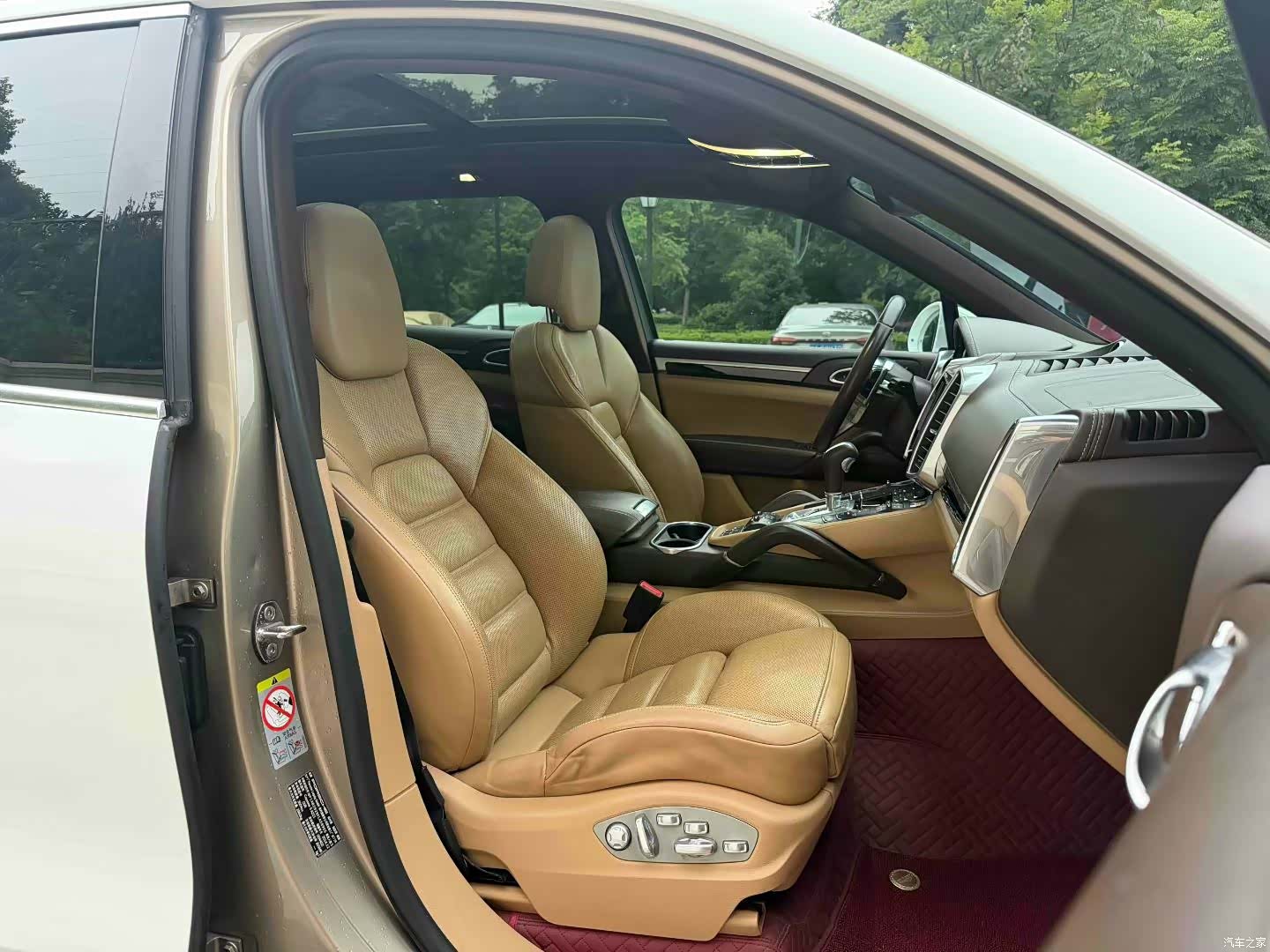 Porsche Cayenne, 2015 9
