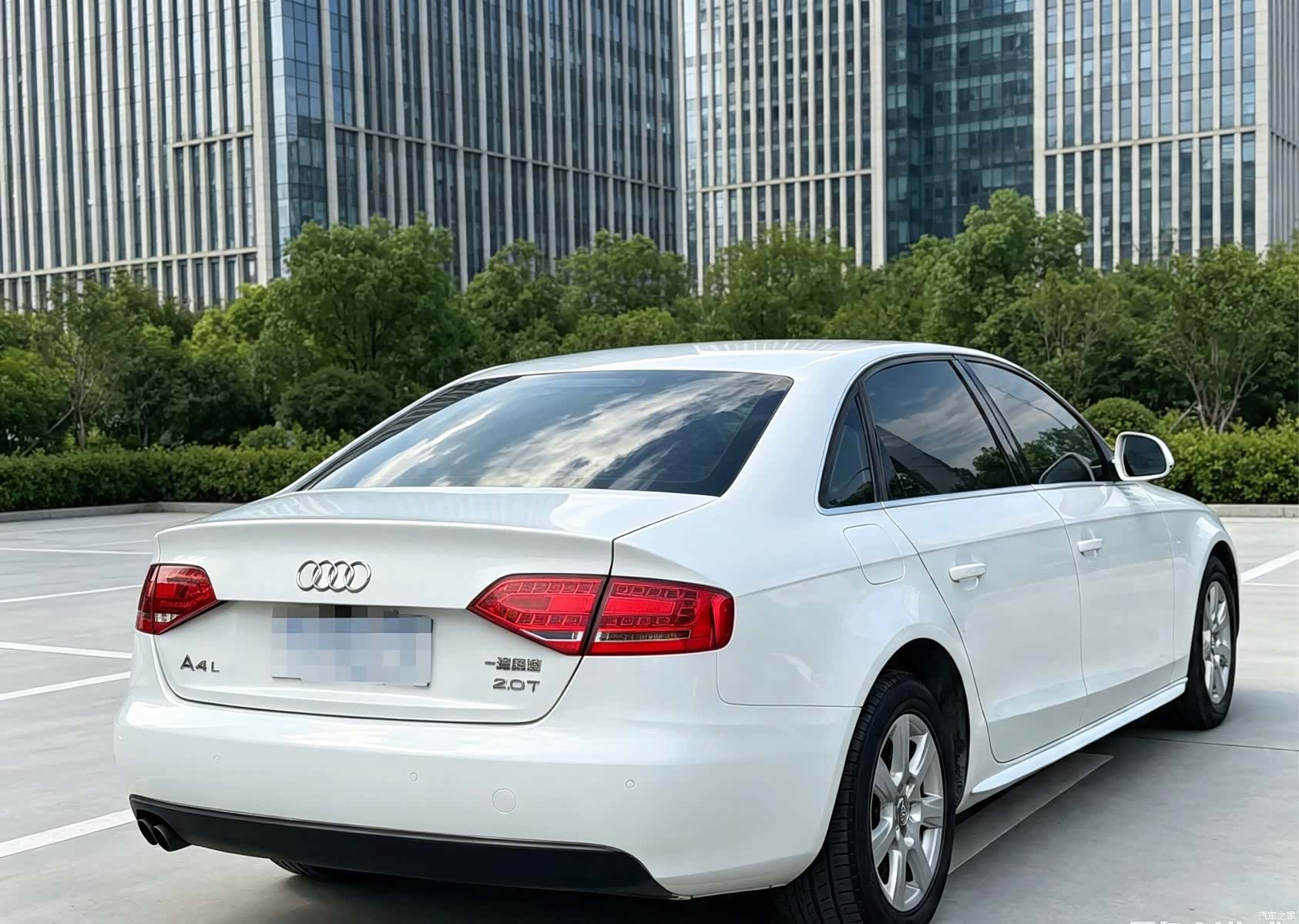 Audi A4L, 2012 8