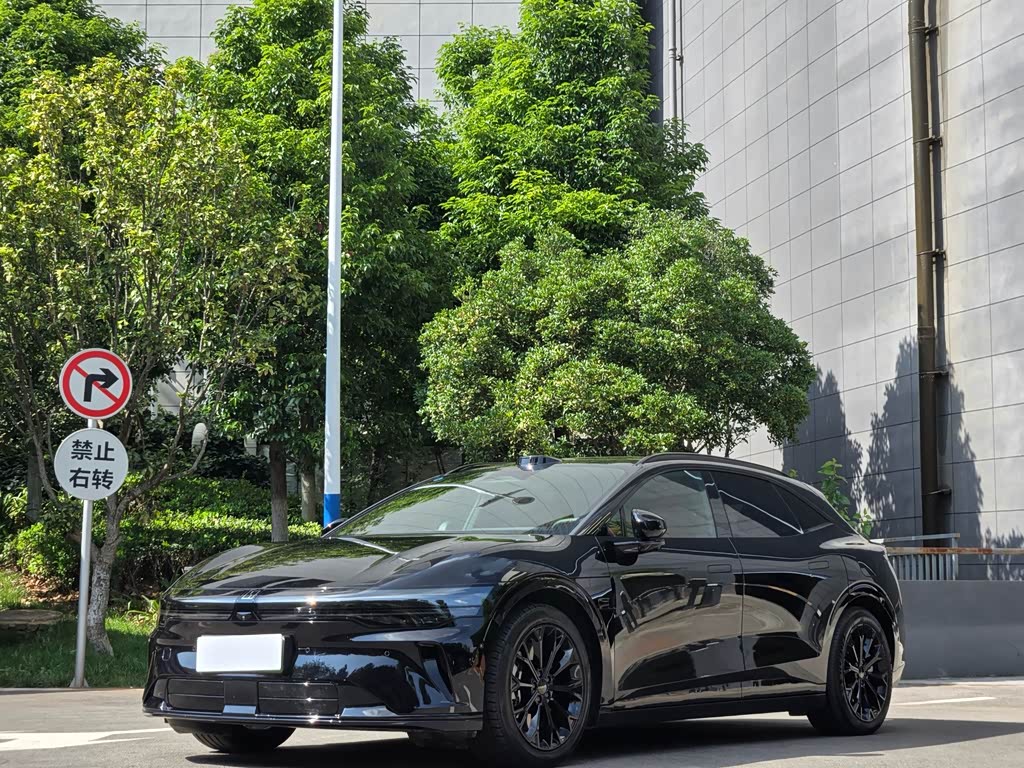 Zeekr 007GT