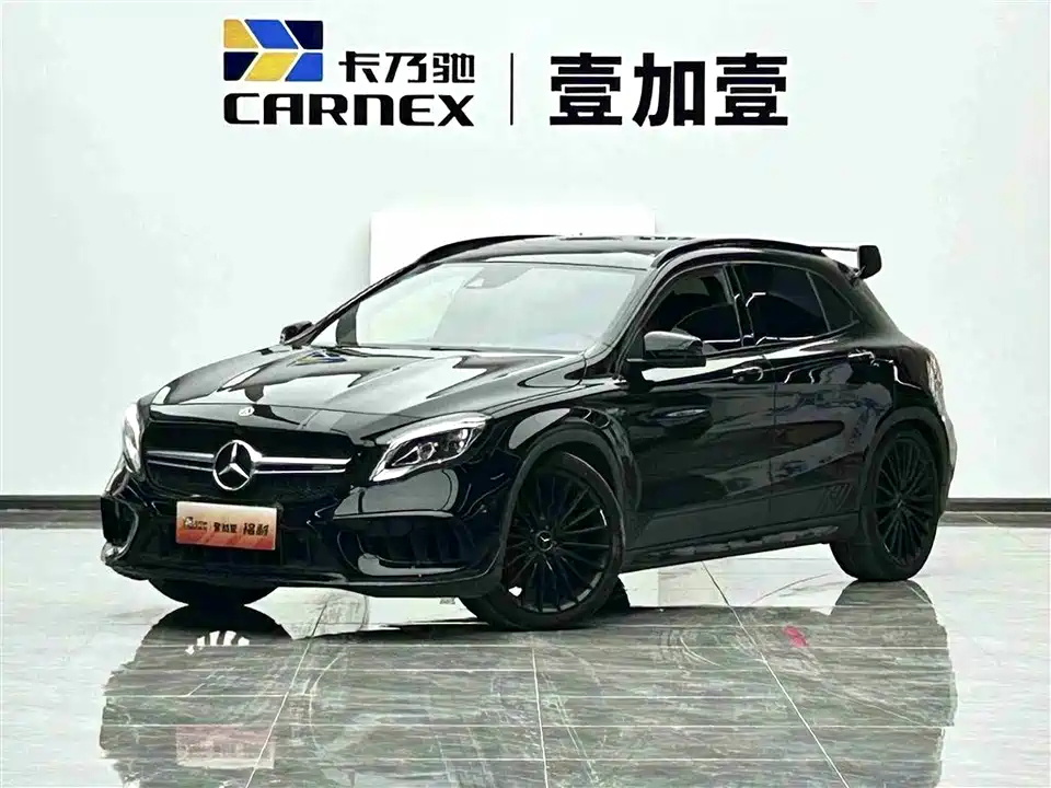 Mercedes-Benz GLA AMG