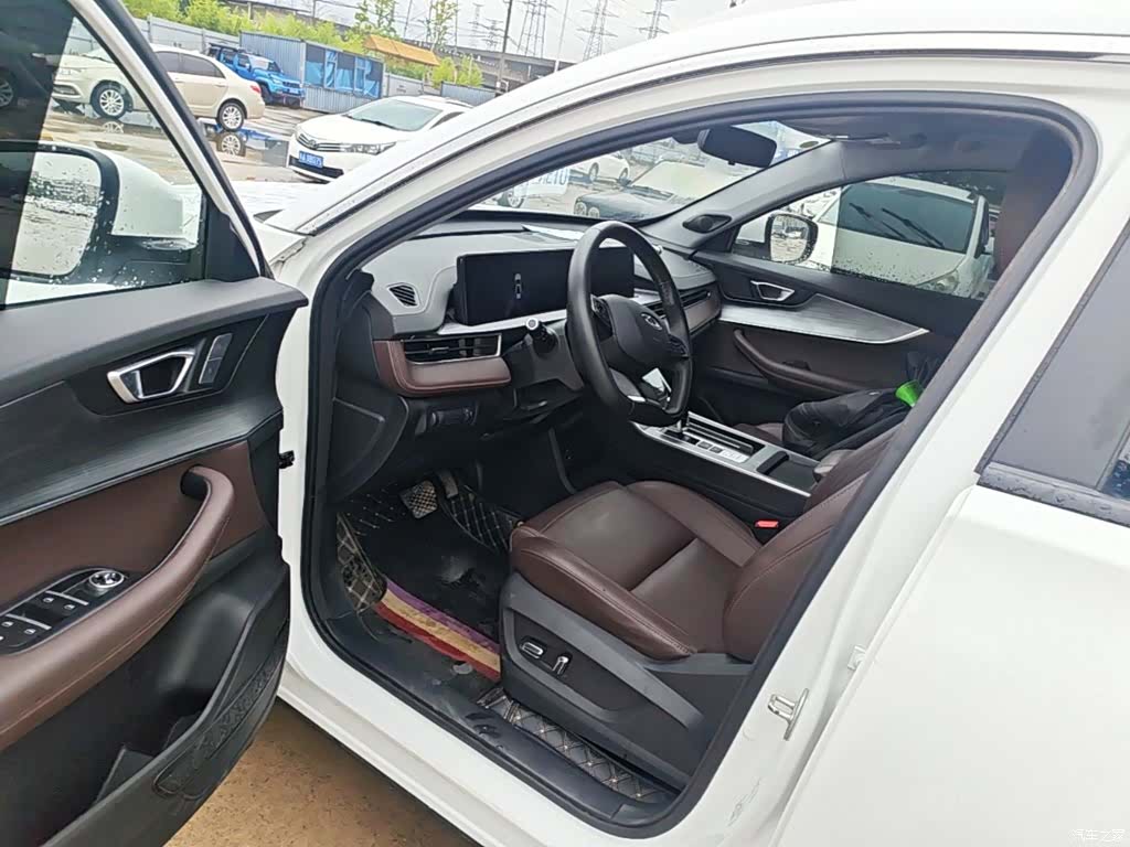 Chery Tiggo 7, 2025 16