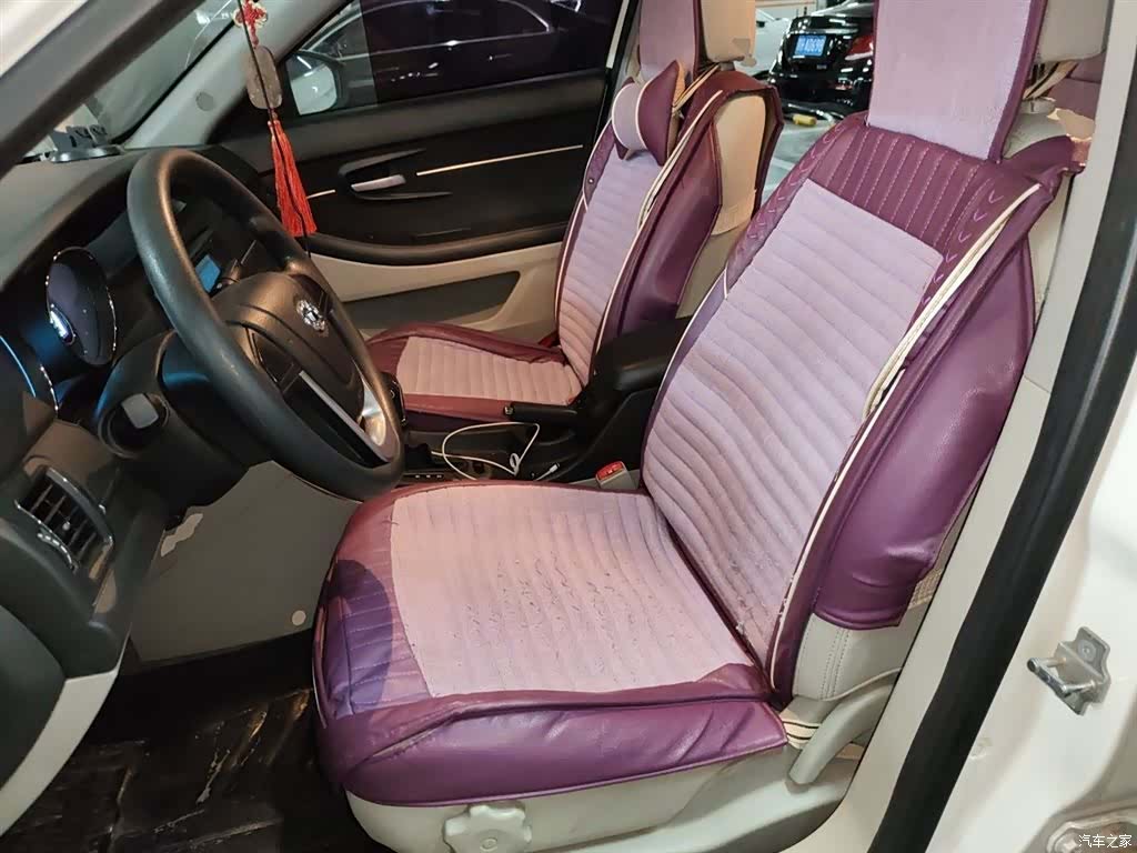 BAIC D50, 2016 16