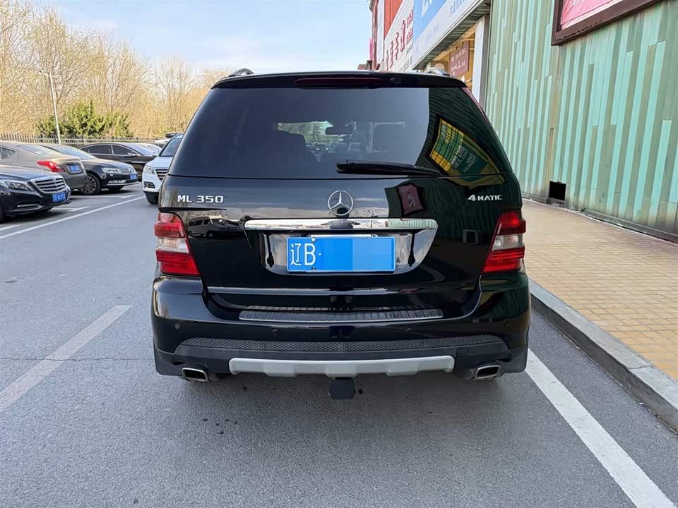 Mercedes-Benz M class