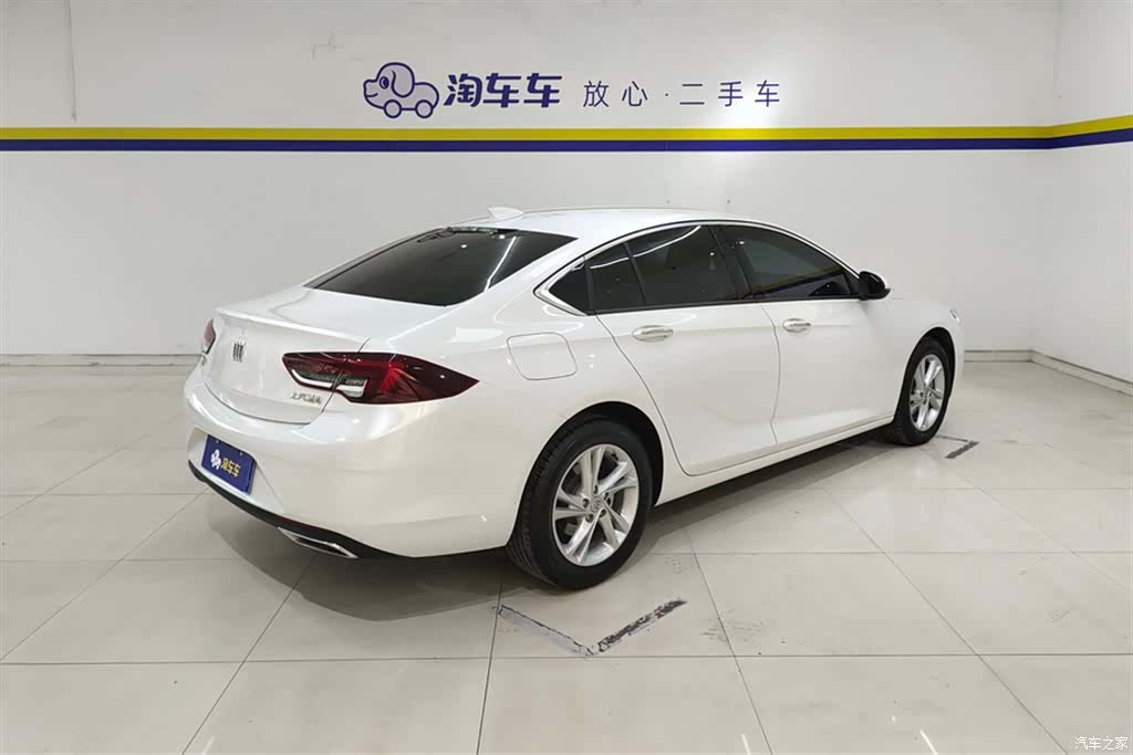 Buick Regal, 2023 3