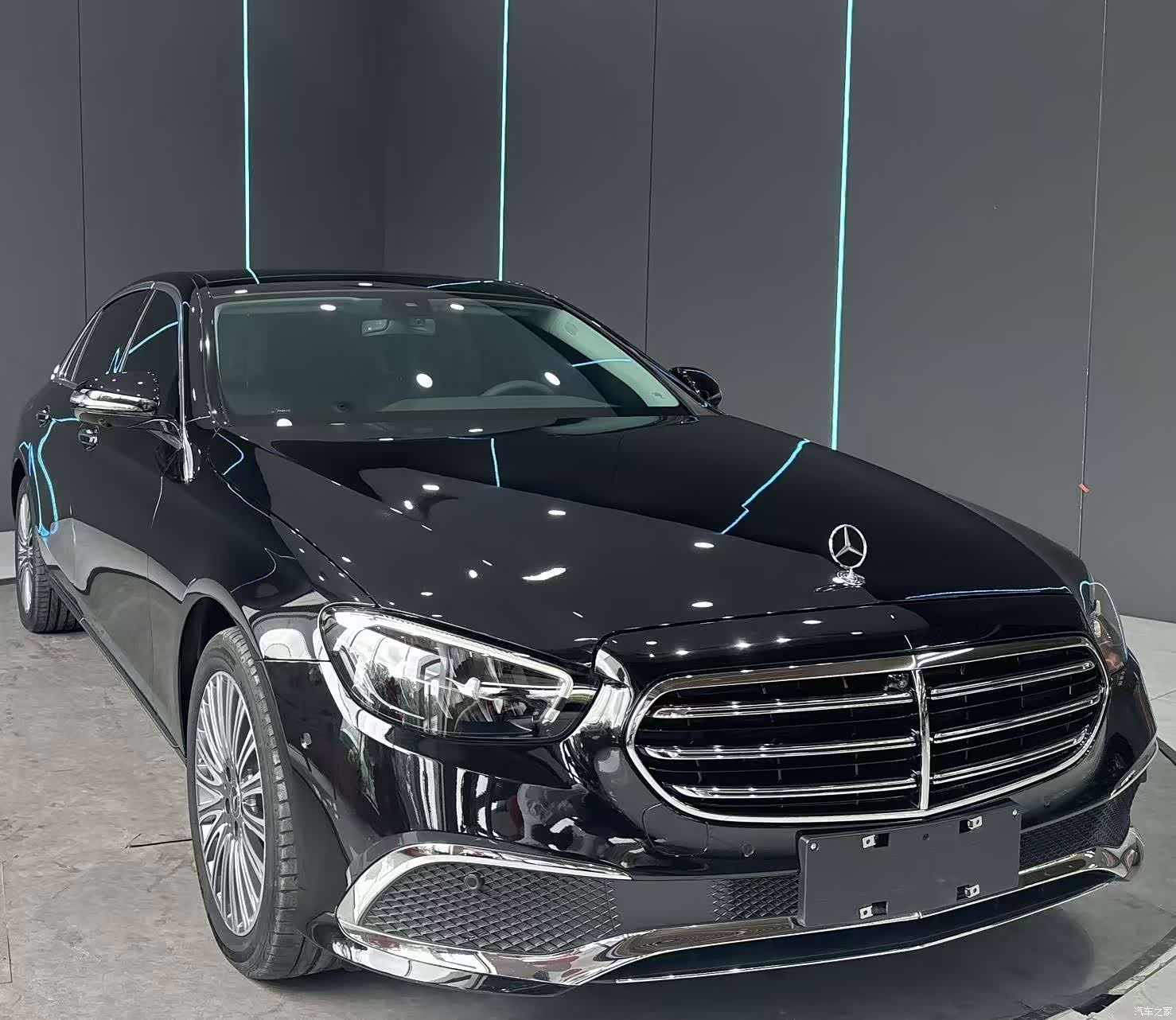Mercedes-Benz E-Class, 2022 3