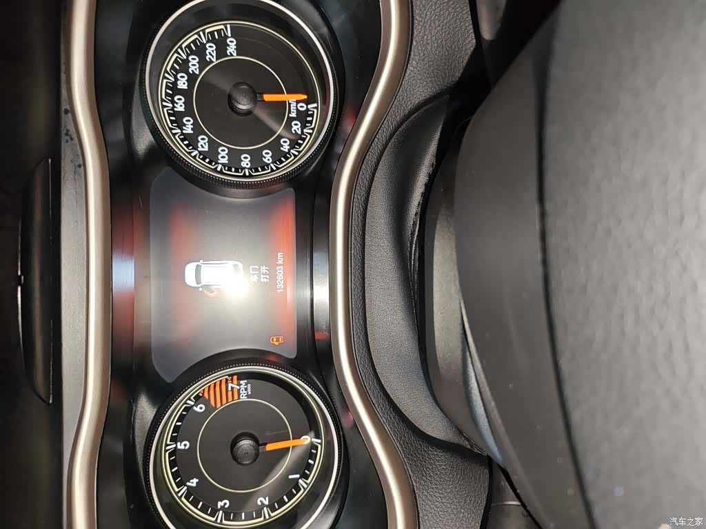 Jeep Cherokee, 2018 4
