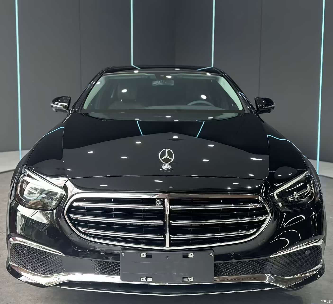 Mercedes-Benz E-Class, 2022 2