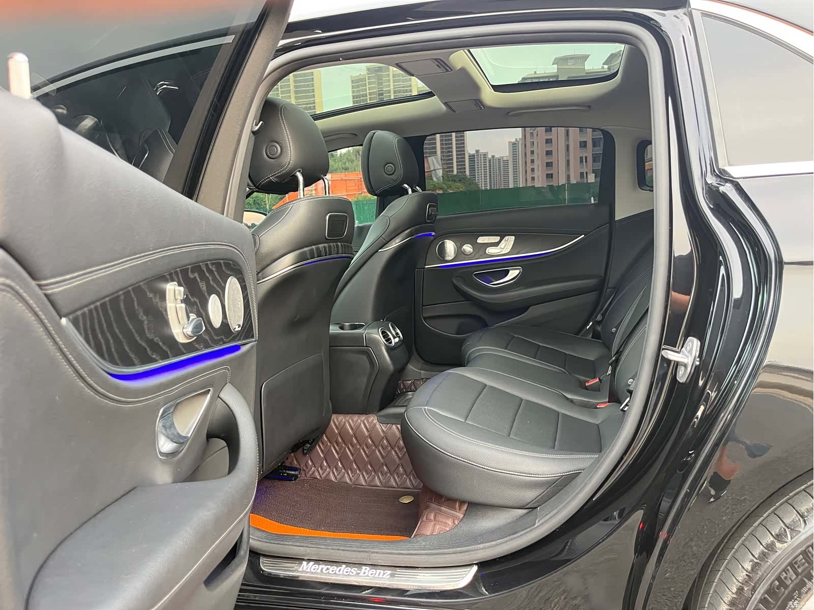 Mercedes-Benz E-Class, 2019 17