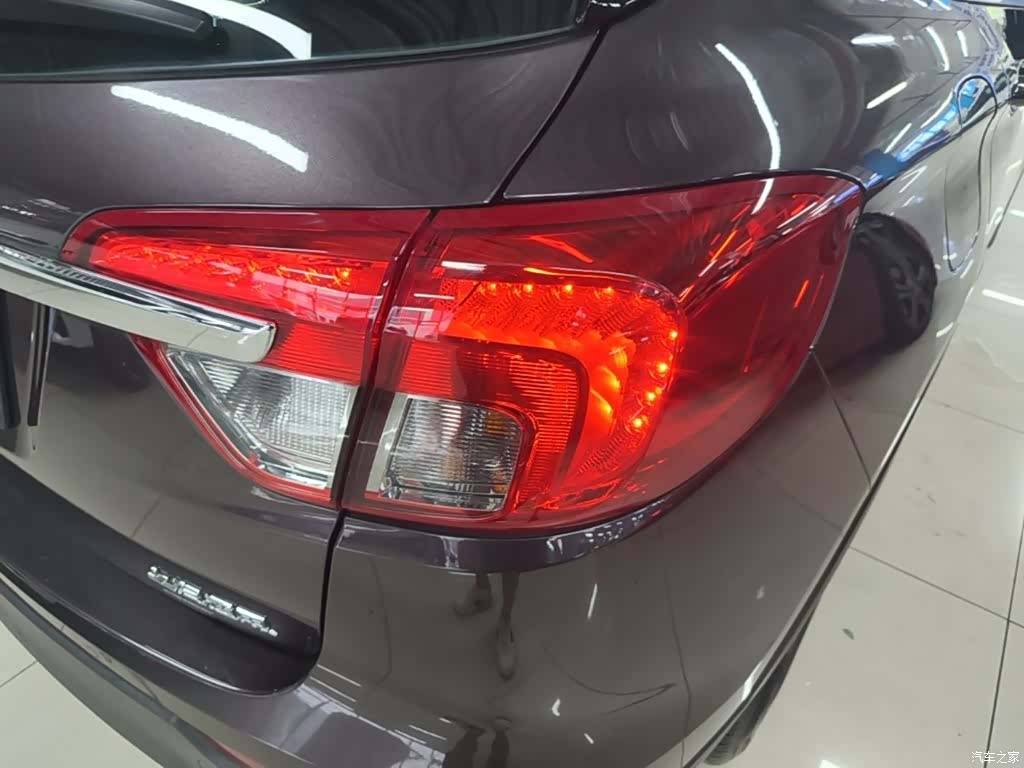 Buick Envision Plus, 2017 8