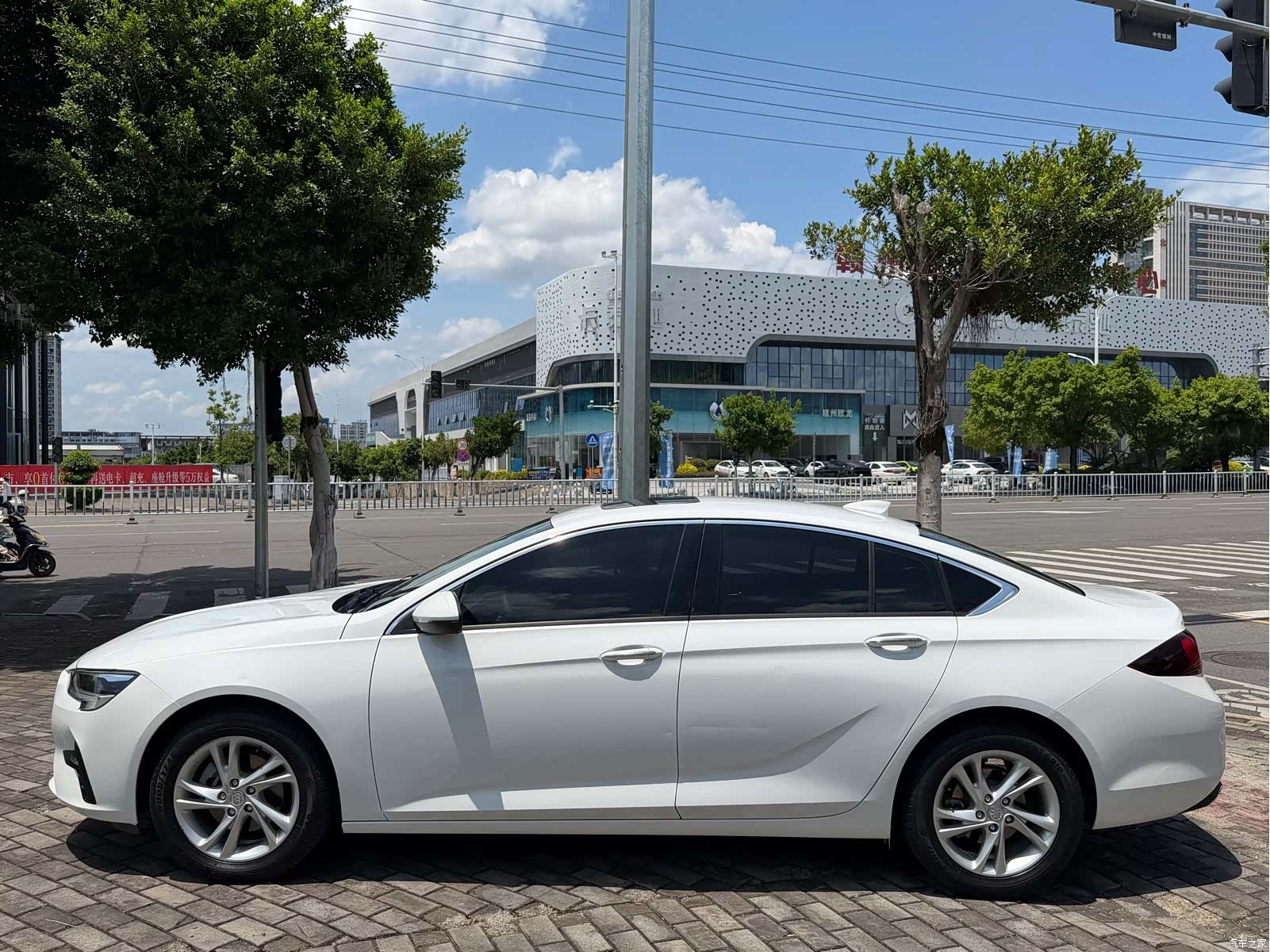 Buick Regal, 2021 13
