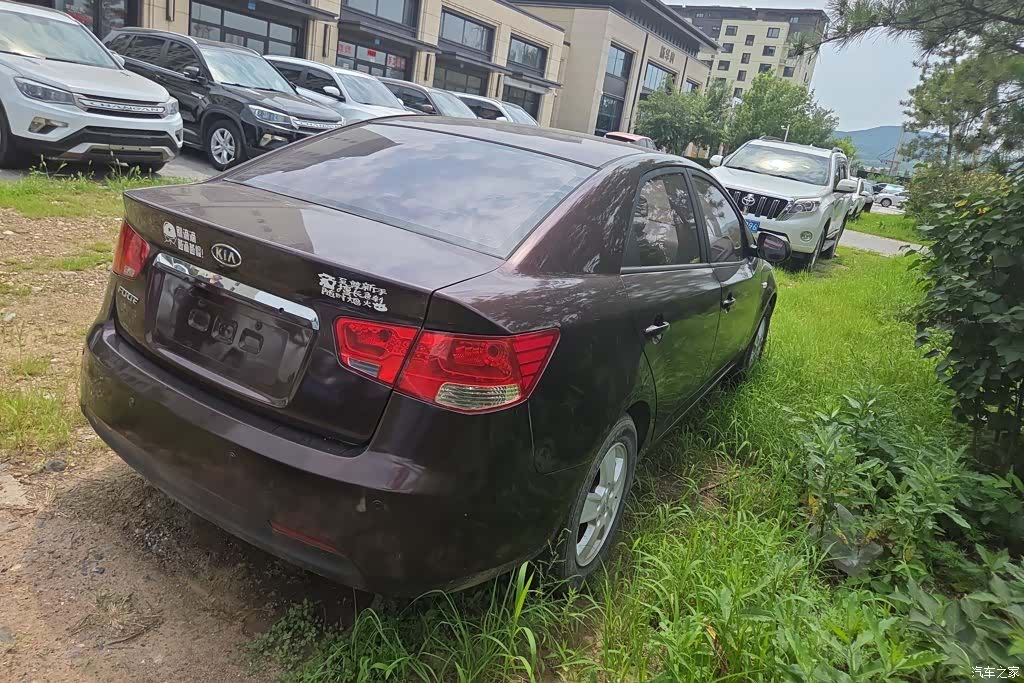 Kia GL, 2012 3