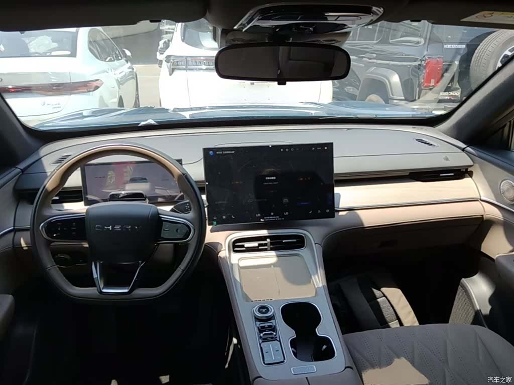 Chery Tiggo 8 Plus, 2024 10