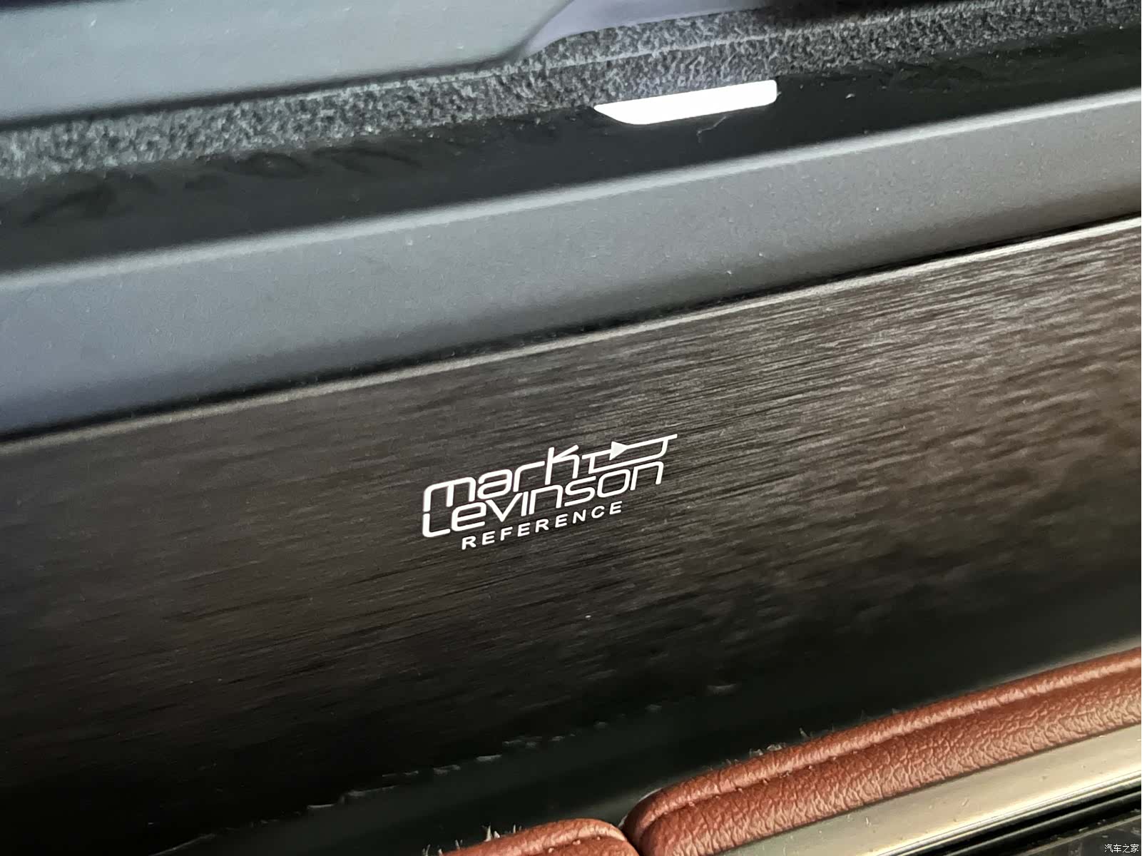 Lexus LS, 2018 13