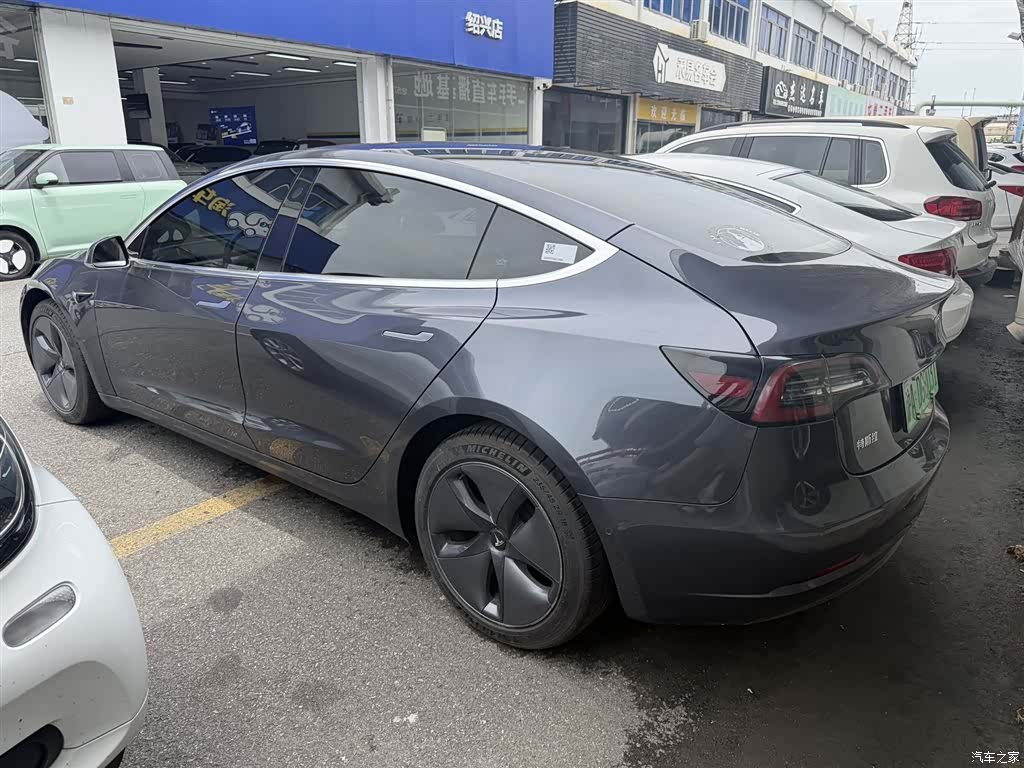 Tesla Model 3, 2020 7