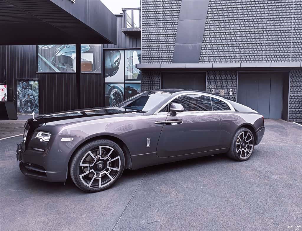 Rolls-Royce Wraith, 2018 1